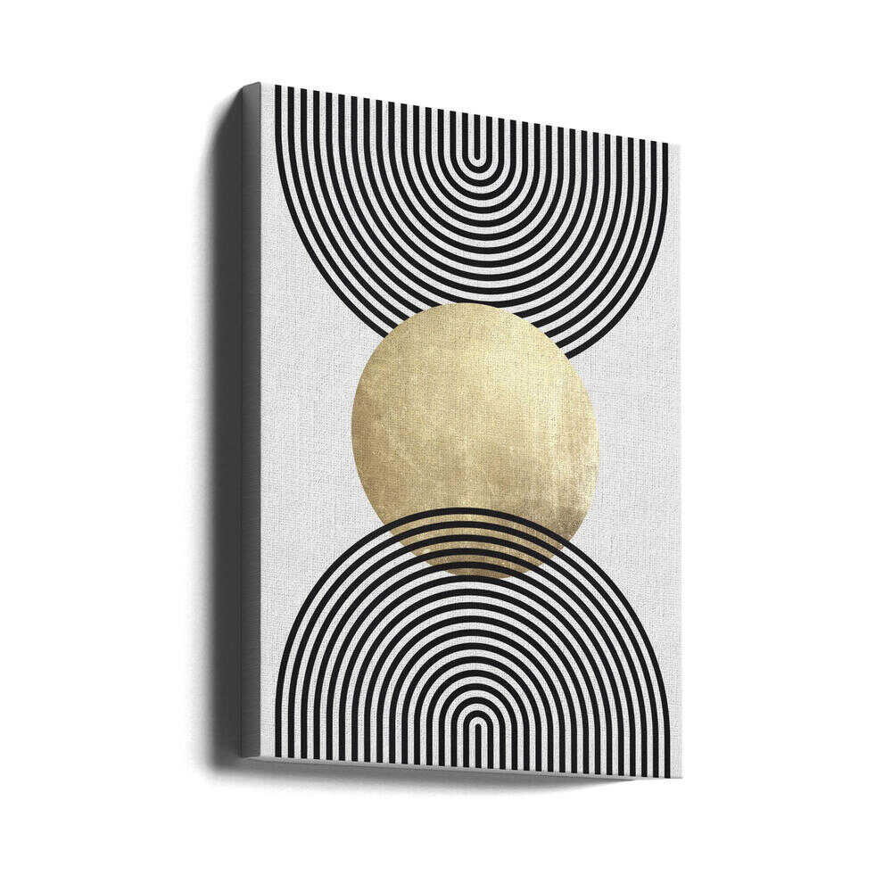Wall art Golden Textured Circle and Bold Black Lines