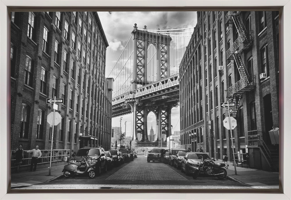 In America Brooklyn Bridge Wall Artwork In Black Floating Frame