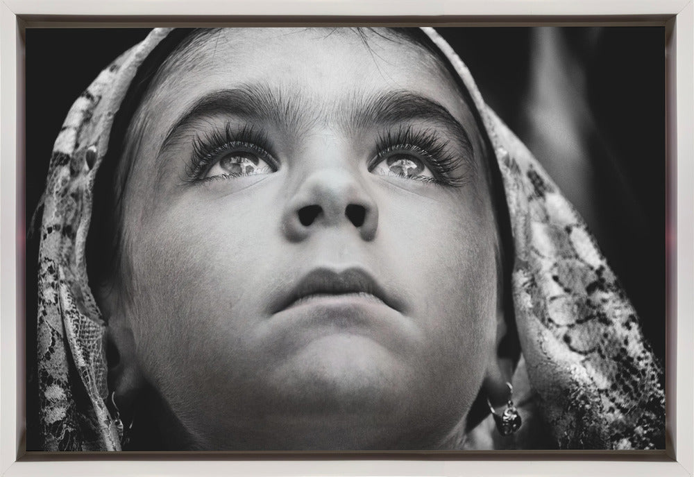 Wall art Girl with Sardinian traditional veil