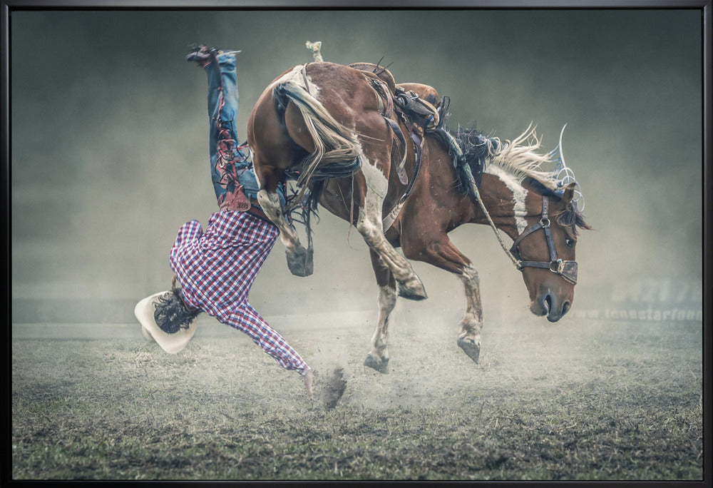 Last Seconds Wall Artwork In Black Floating Frame