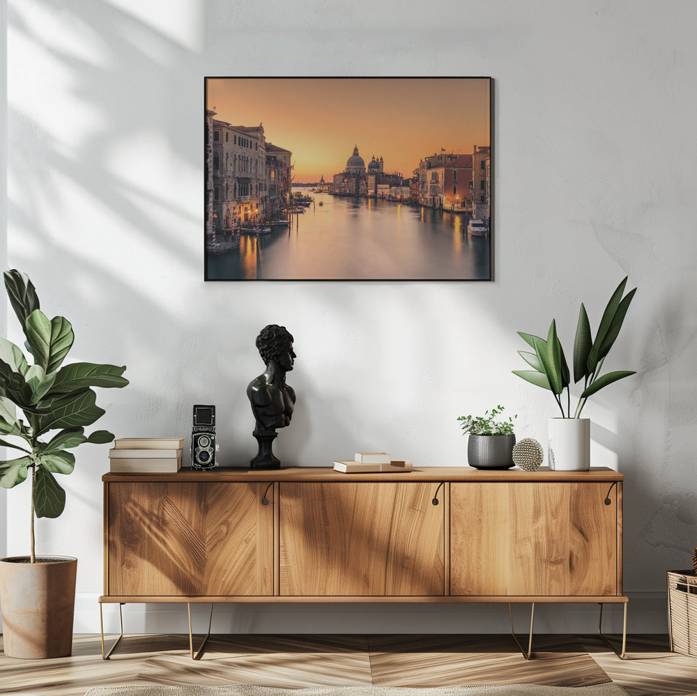 Wall Art Dawn on Venice 48X36inch In White Floating Frame