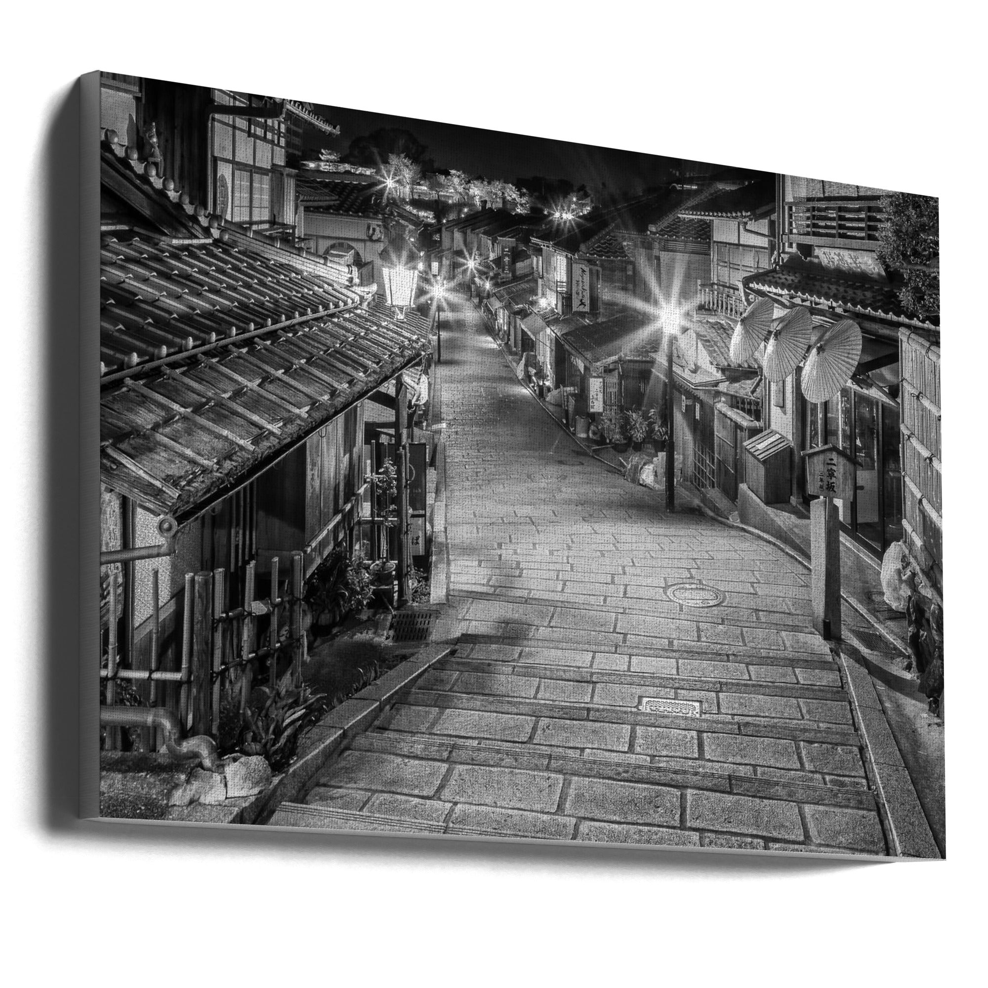 Wall art Ninen-zaka in historic Kyoto in the evening - monochrome