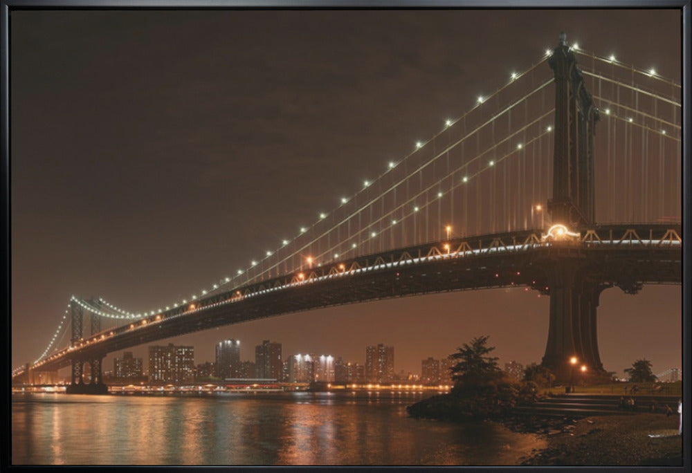 Wall Art The 2 lovers under Manhattan Bridge 36X24inch In White Floating Frame