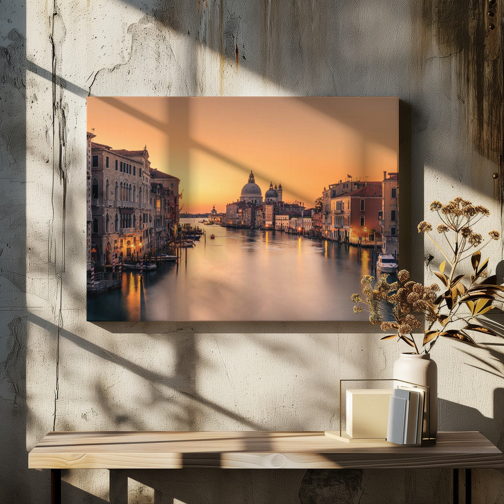 Wall Art Dawn on Venice 48X36inch In Black Floating Frame